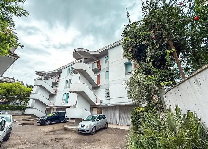 Pennsylvania A 2 Passi Dal Mare Rif A847 * San Benedetto del Tronto